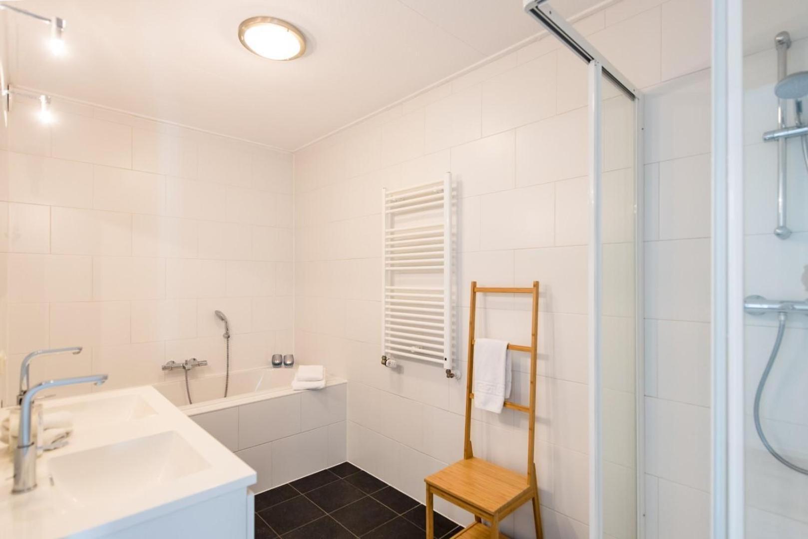Staetige Dames Apartment Nes  Luaran gambar