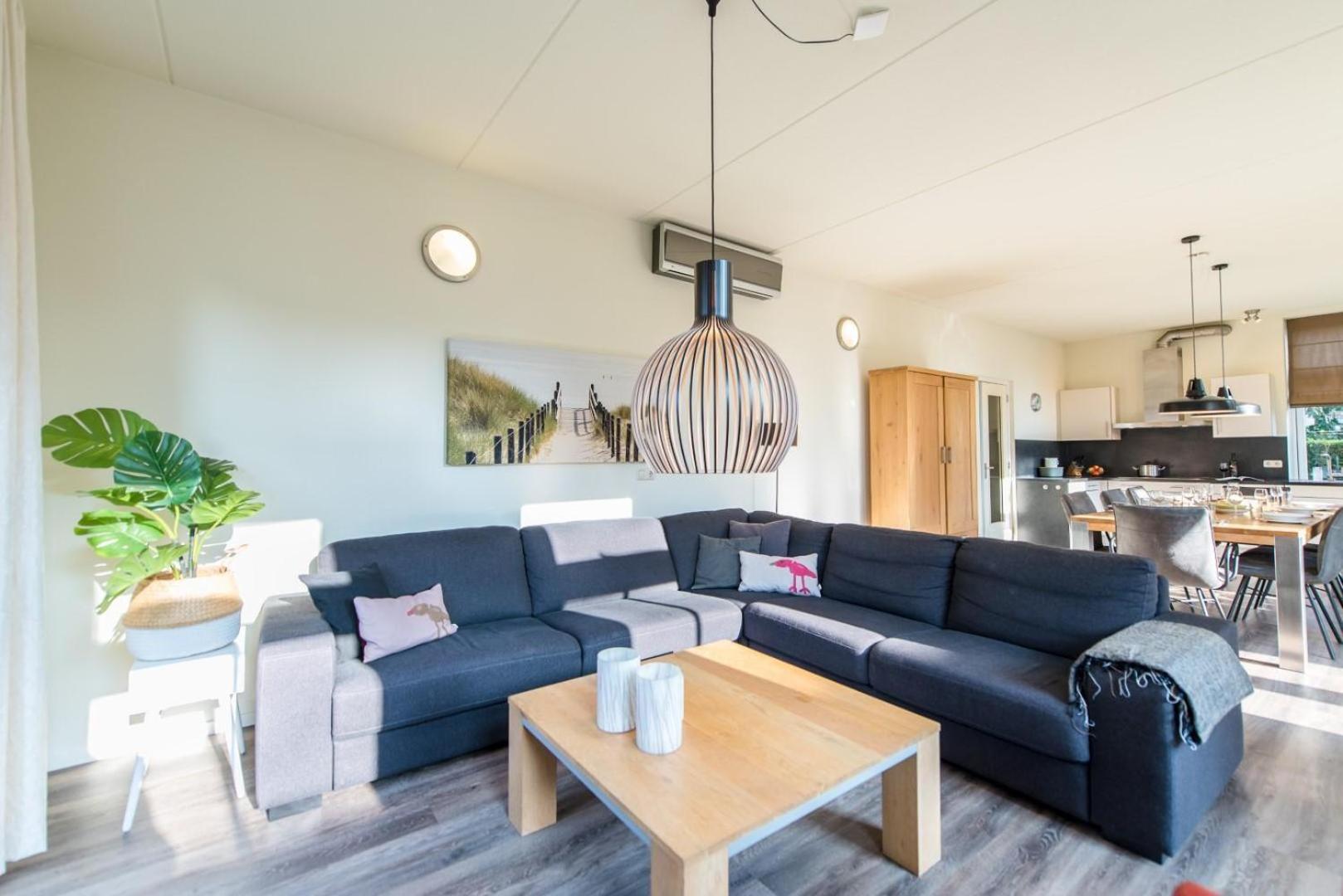 Staetige Dames Apartment Nes  Luaran gambar