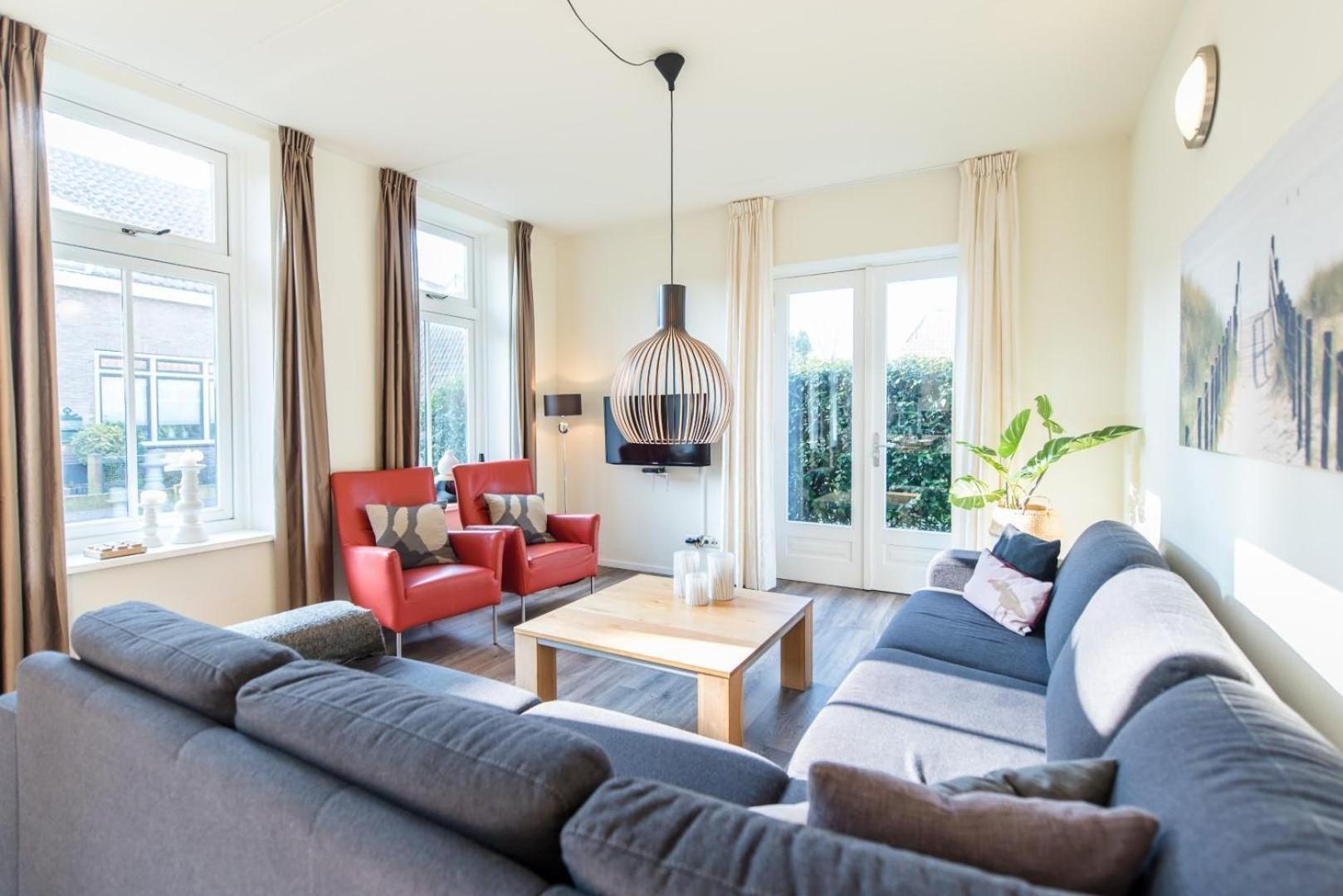 Staetige Dames Apartment Nes  Luaran gambar
