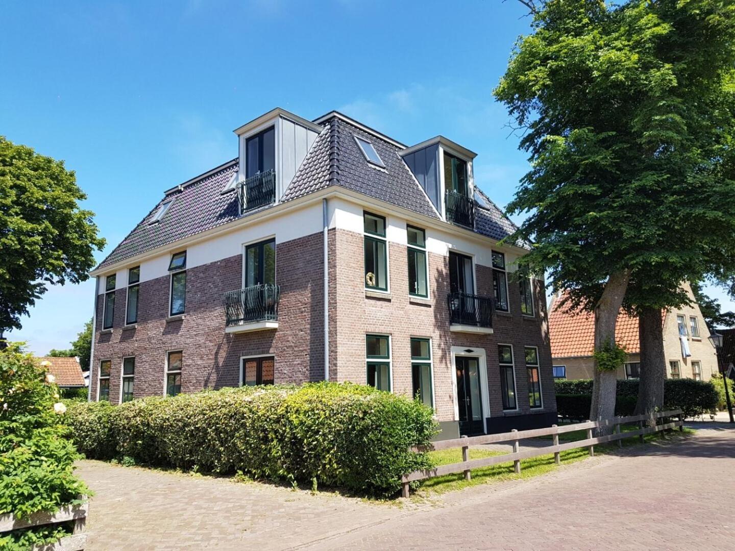 Staetige Dames Apartment Nes  Luaran gambar